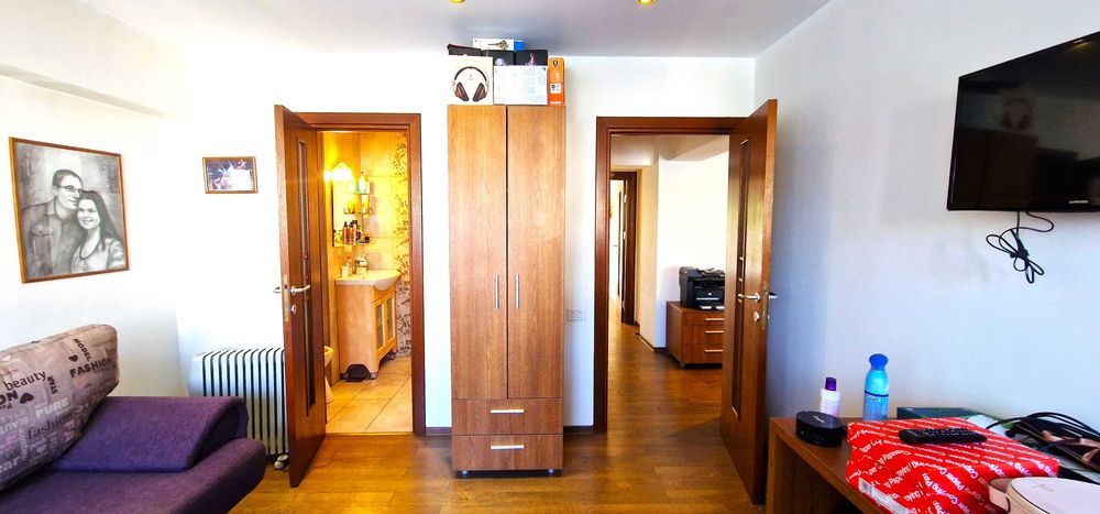 Spatiu de Birouri Mobilat - Apartament cu 3 Camere - Bd. Unirii 7
