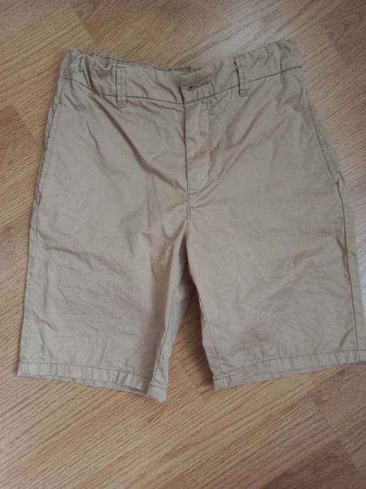 Сет подходящ за празник, първи учебен ден и т.н.