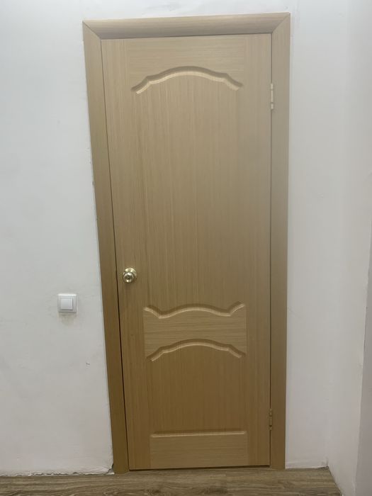 Продам двери в отличном состояний! Ручка и ключи в комплекте! Можете п