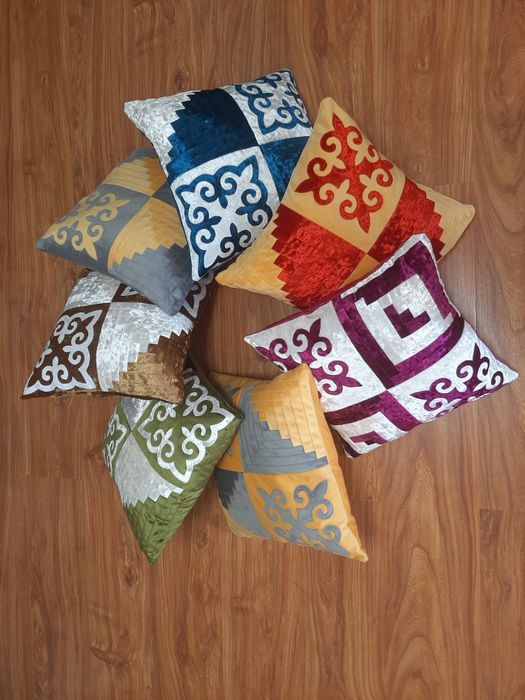 Подушки в подарок