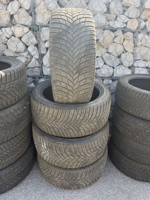 Зимни гуми Firestone 245/40/R18
