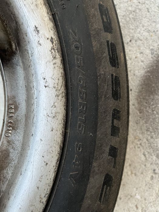 Продам коелса вместе с дисками