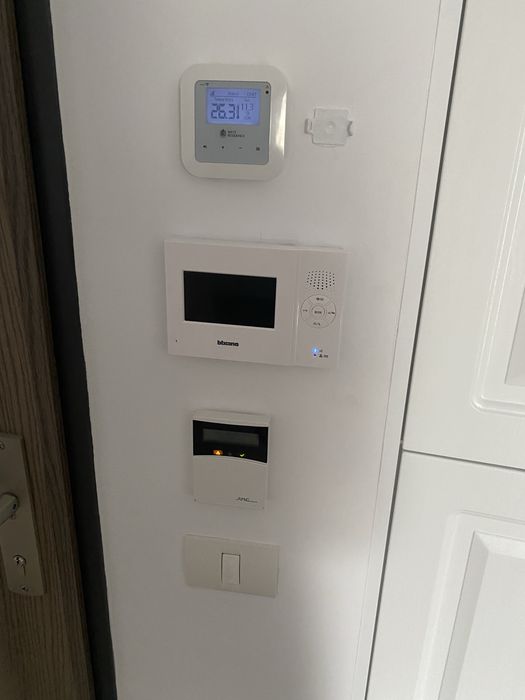 Vand apartament 2 camere in West Residence