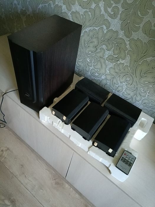 Домашний кинотеатр BBK  колонки