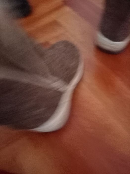 Продам детские сапоги