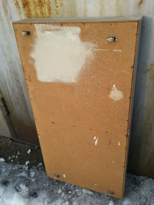 Ящик на колесиках