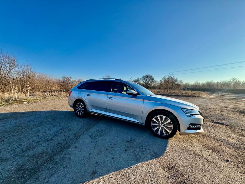 Skoda Superb 2.0 tsi 2024