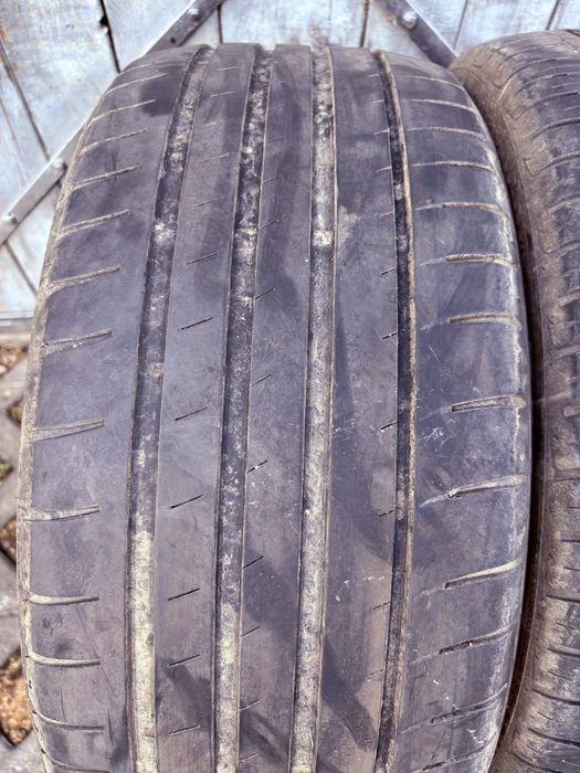 Anvelope 245 40 18 Vara dot2021