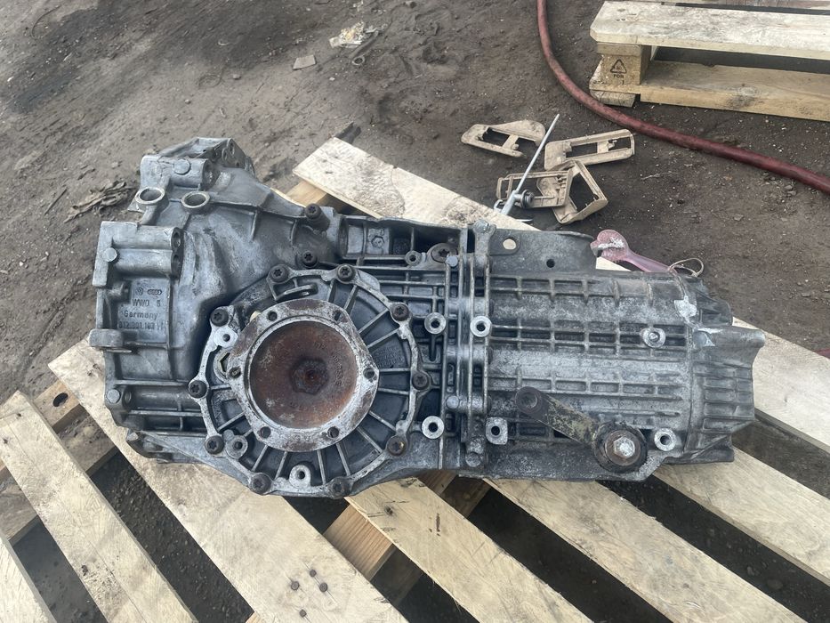 МКПП audi b4 80