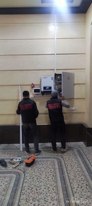 Quyosh panellarini sotish va ustanovka qilish xizmatlari  bor