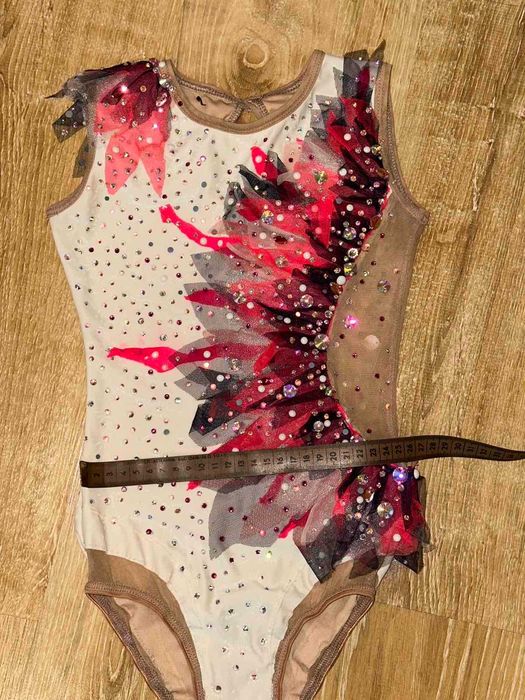 Трико за художествена гимнастика