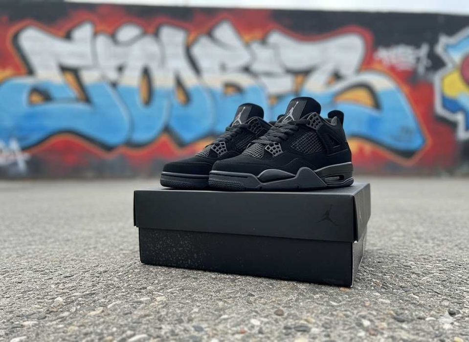 Nike Jordan 4 Retro Black Cat - Calitate Premium