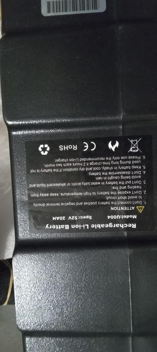 Baterie noua 52v -20amperi si incarcator