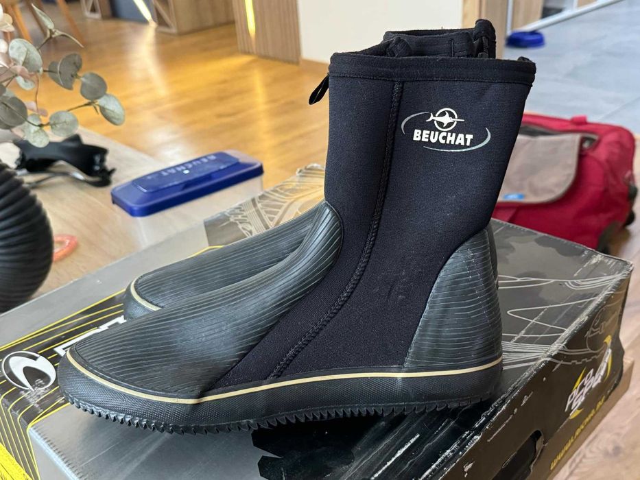 Водолазна Екипировка - Неопрен, боти, колан