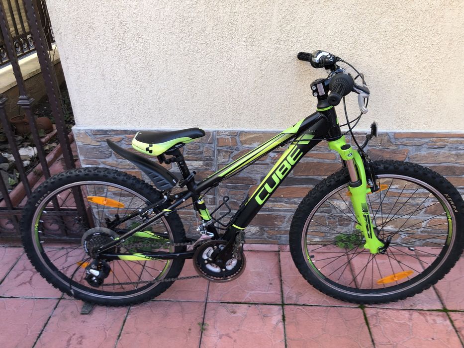 Bicicleta cube 24 inch
