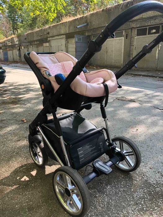 Бебешка количка 3в1 Avenue 3D: розово