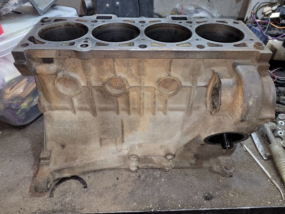 Блок ДВС Ваз 11193