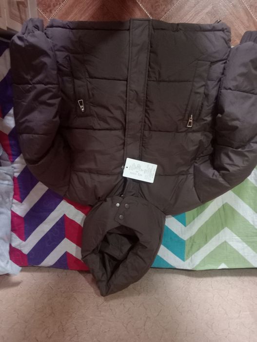 Новая куртка женская