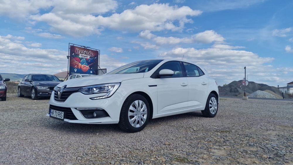 RENAULT Megane 2018 — imagine 2