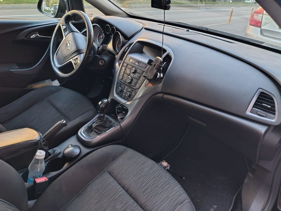 Opel Astra j Benzina si GPL