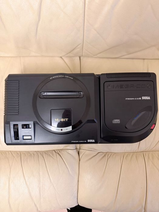 SEGA Mega Drive + Mega-CD II (Omega CD)