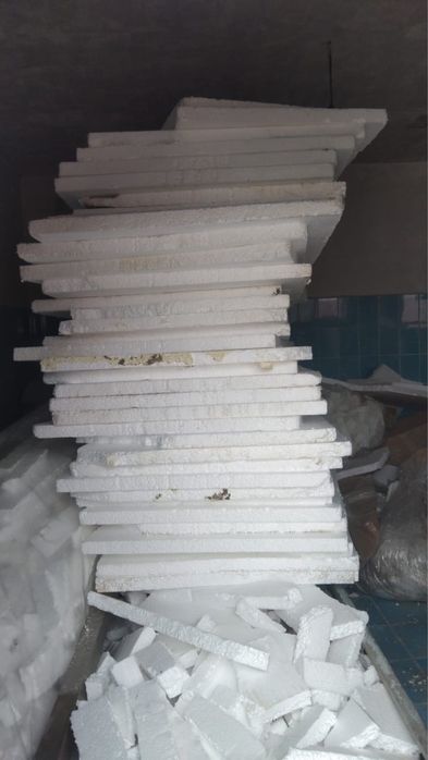 Пенопласт листы есть лом тоже