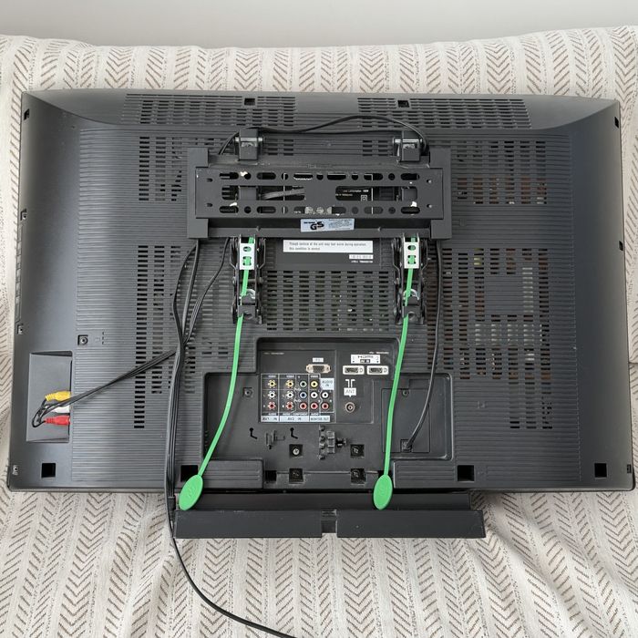 Телевизор Panasonic VIERA LCD TV 32