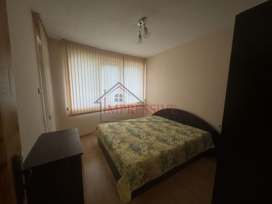 Дава се под наем Двустаен апартамент в Варна, Колхозен пазар - 62 кв.м за 357 € - Снимка #2