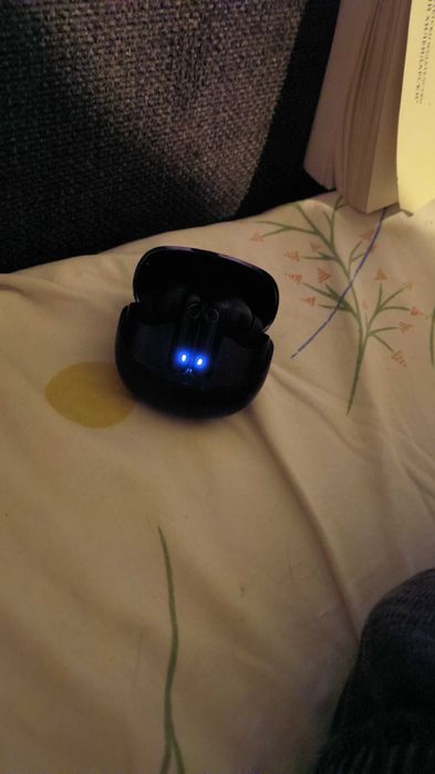 Слушалки Acer с Bluetooth
