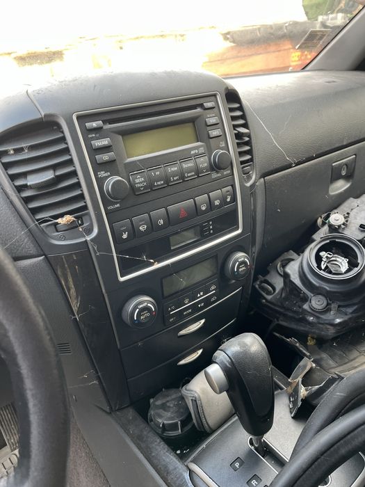 Kia Sorento на части