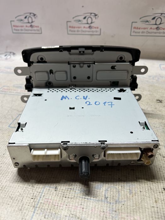 cd player  dacia logan mcv 2015