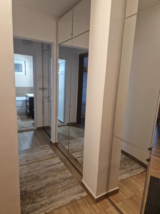 Închiriez apartament lânga liceul Pedagogic