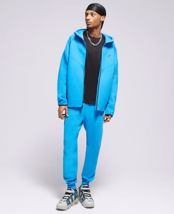 Trening nike TCH FLC