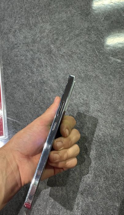 Infinix gt 20 pro 8/256gb sotiladi ful komplekt