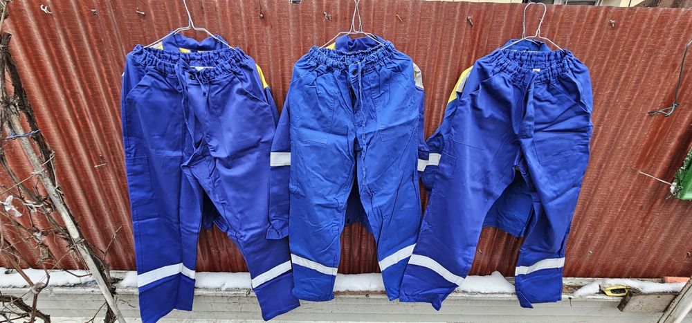 Salopete de lucru 52-54