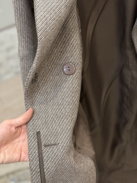 Продаю стильно классический пальто.