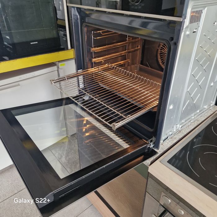 Фурна за вграждане BEKO