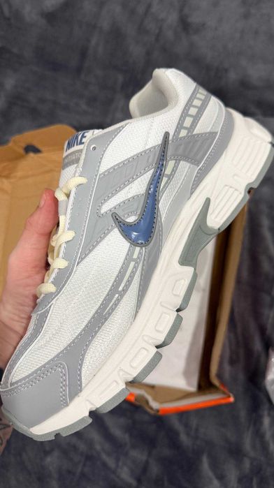 Nike initiaor кроссовки