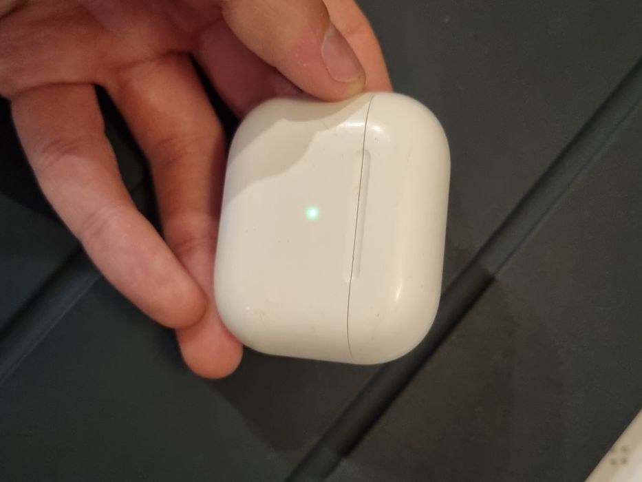 Apple Airpods 3rd Generation (DEFECTE)