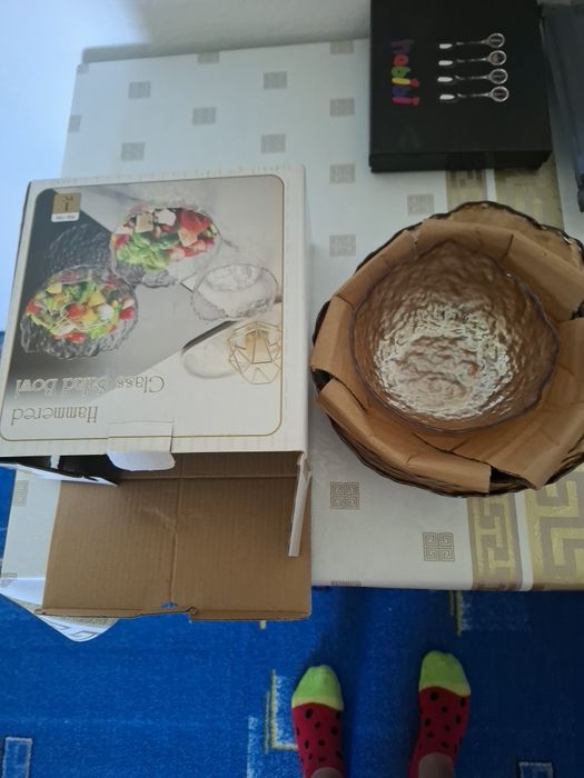 салатник новые 3000т