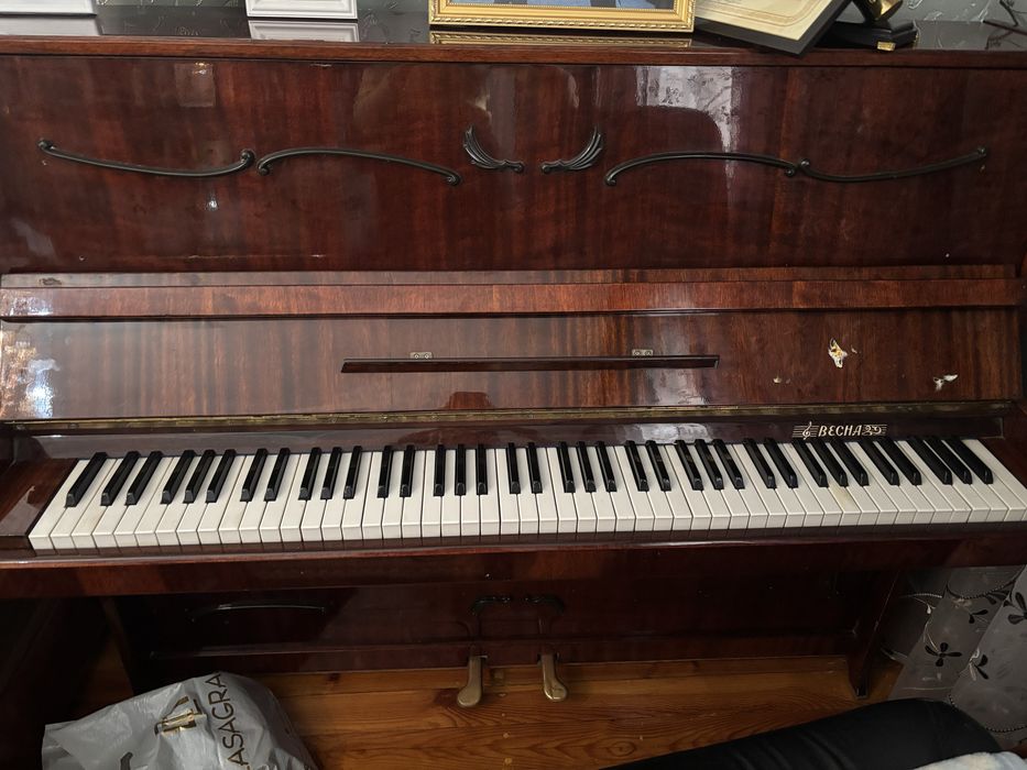 Продается пианино