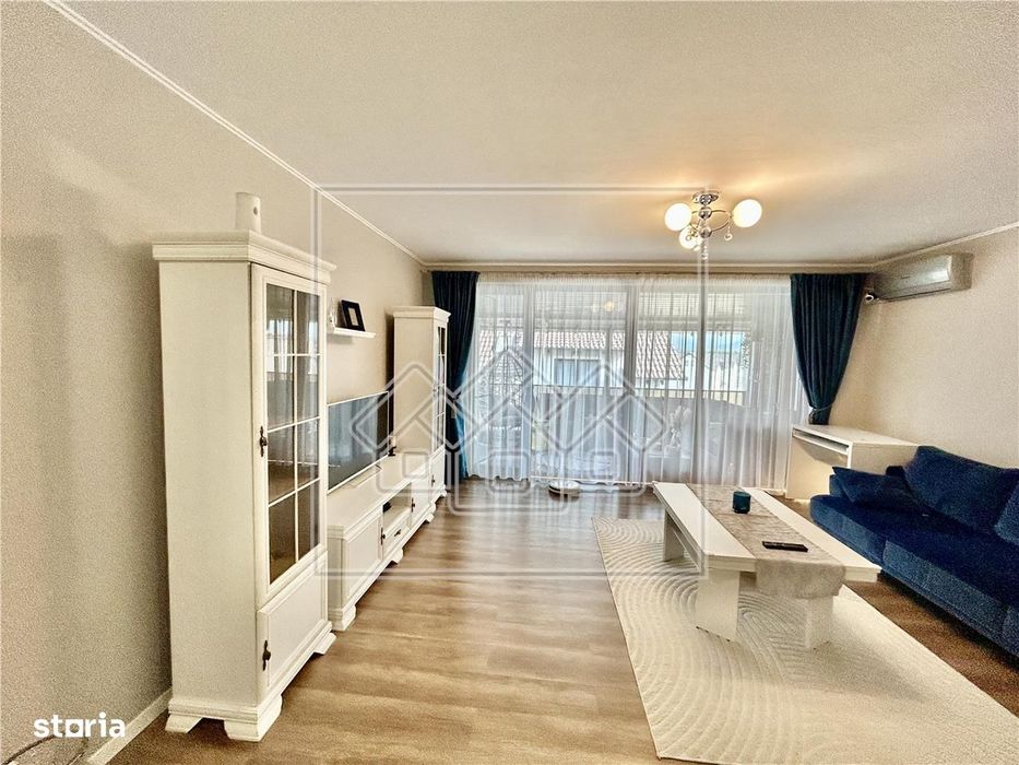Apartament 3 camere, 77 mpu, terasa 20 mp, 2 locuri parcare, zona buna