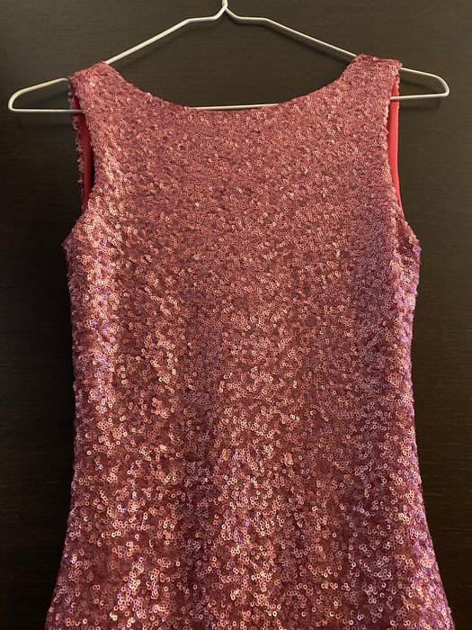 Rochie superba cu spatele gol