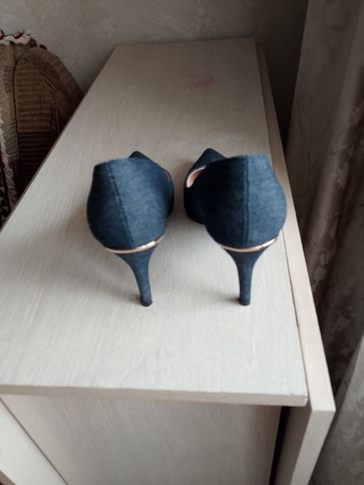 Продам туфли.Абсолютно новые.