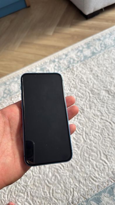 Продам Iphone 13mini 128gb