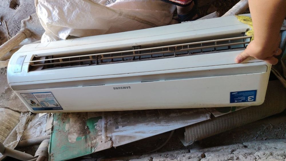 Samsung konditsaner satiladi 24 lik