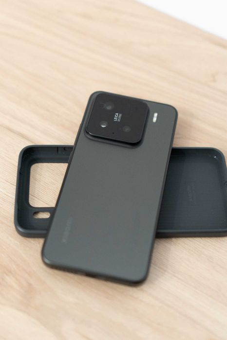 Xiaomi 15, negru, 256 Gb, ca nou, cu încărcător 90w