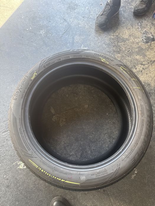 275/40/19 Triangel