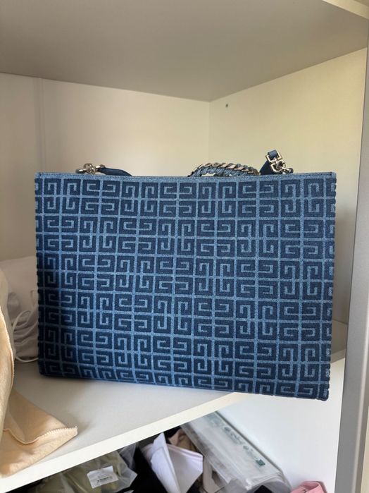 Оригинална чанта GIVENCHY PARIS