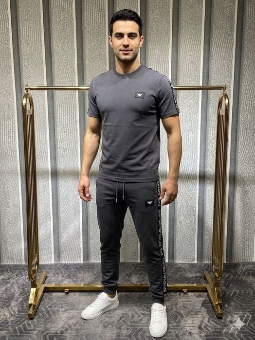 Treninguri bărbați! Toate mărimile disponibile!